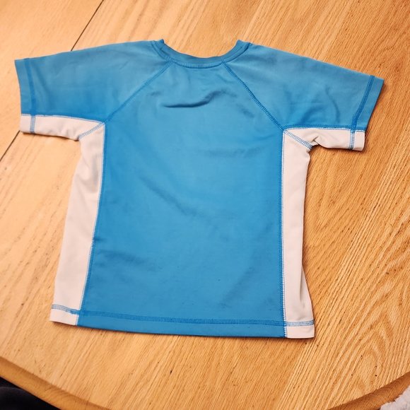 ZeroXposur "Great White Surfing" Rashguard Size 5/6 - Picture 14 of 14